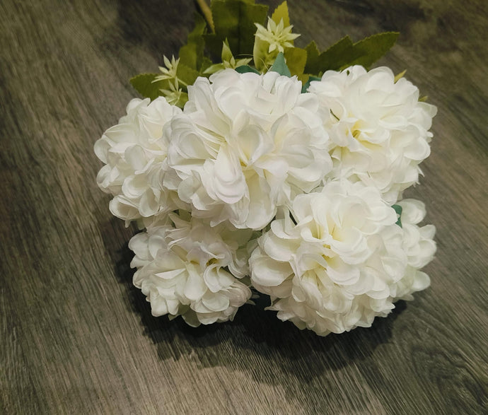Flower Bunch White 