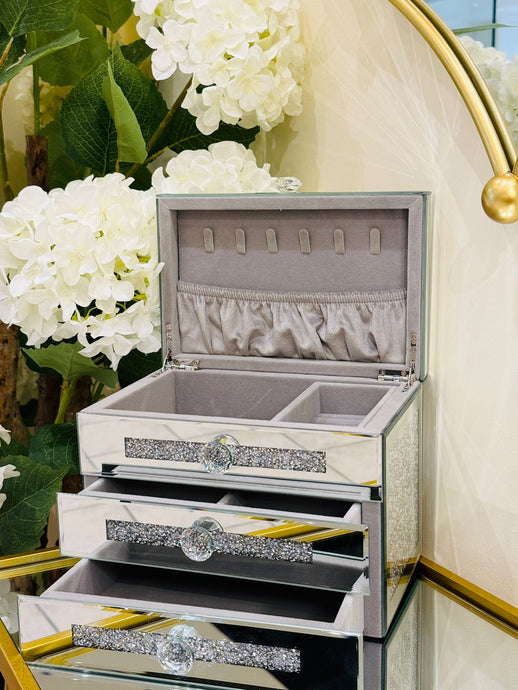 Jewelry Box Fashion Beauty Suitcase Accessory Mirrored Glass Storage Box Cases Portable in Silver with Crushed Crystals