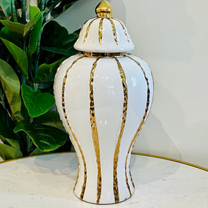 Ginger Jar Large with Lid in Gold and White Ceramic for Living Room or Kitchen Decoration