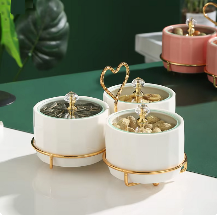 3-piece Set Serving Snack Tray Kitchen Golden Heart Shape Metal Tray White Ceramic Bowls for Fruits, Nuts Organizer, Multi Sectional Serving Plate