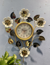 Wall Clock Flower Clock Gold Wall Decoration, Creative Handmade Mute Non-Ticking Clock Stainless Steel Wall Clock with Gold Tinted Mirrors Flower Design for Living Room, Bedroom, Office, Corridor