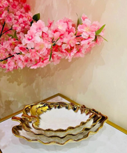 Set of 3 Leaf-Shaped Serving Plates – Elegant White & Gold Ceramic Platter Set for Appetizers, Snacks, Desserts – Decorative Dish Set for Parties, Weddings, Home Décor