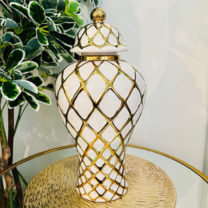 Ginger Jar Large with Lid in Gold and White Ceramic for Living Room or Kitchen Decoration