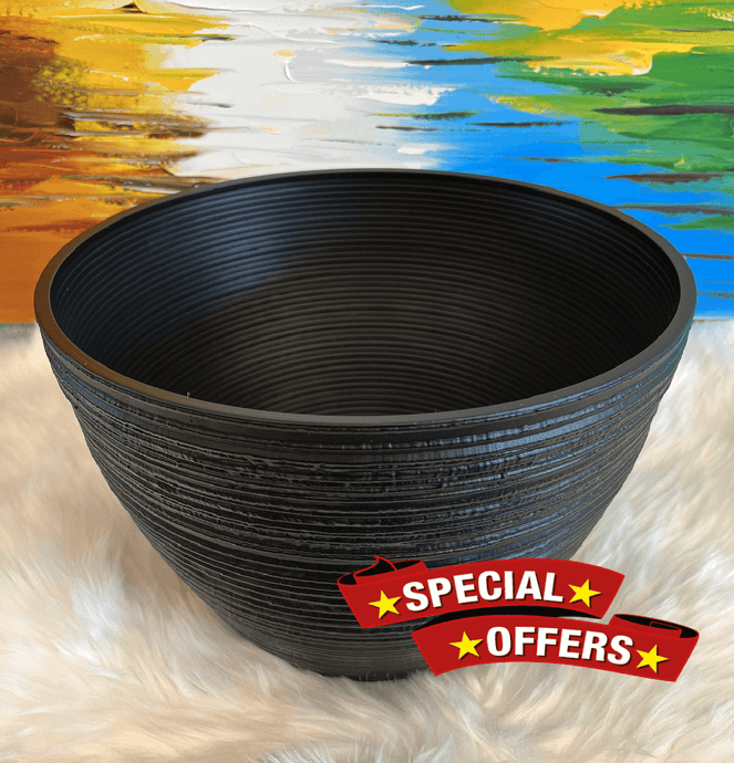 Plant Pot in Black for Plants and Trees