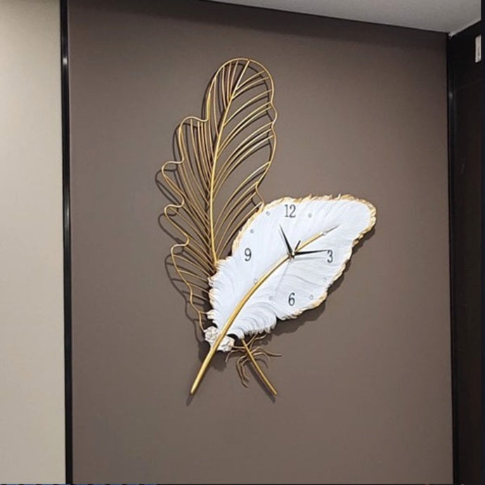 wall clock gold