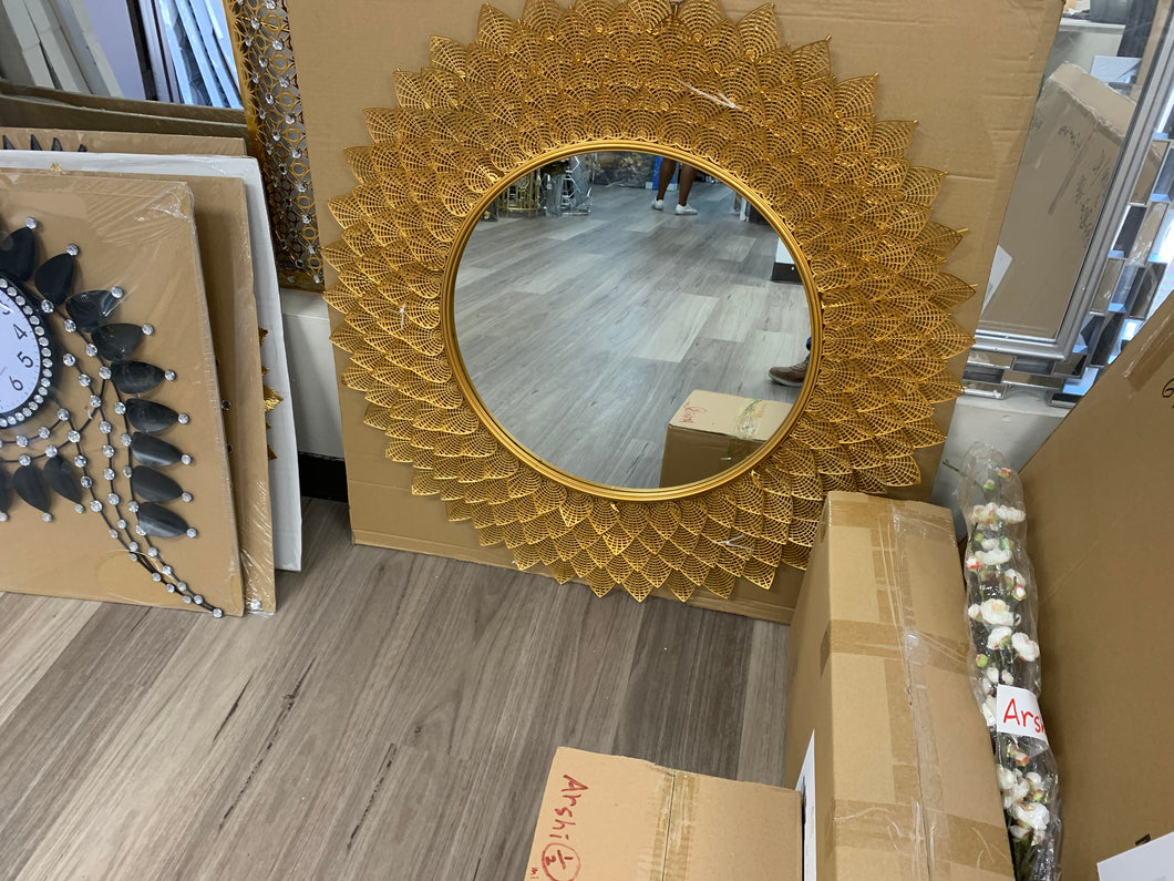 Large mirror